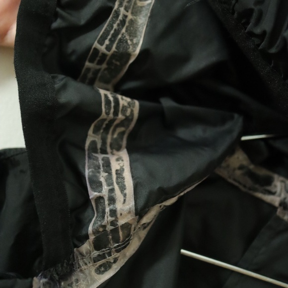 K-WAY Rain Jacket Junior Kids Size 12Y - Black - Picture 5 of 6